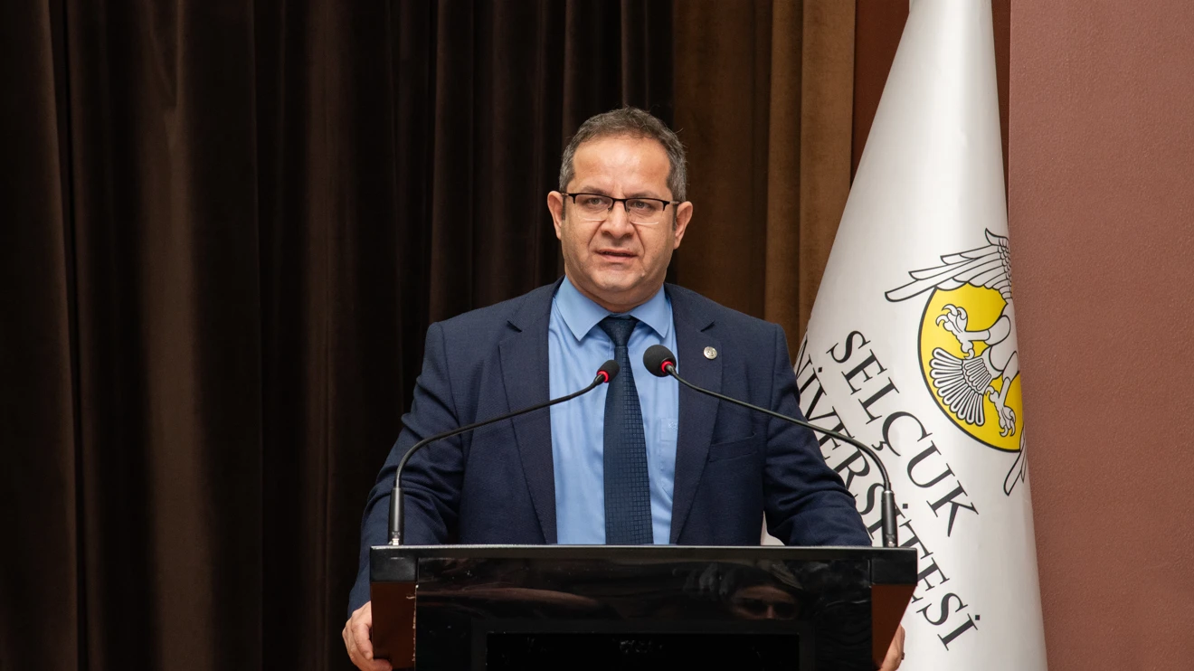 Selçuk Üniversitesinde Birim İç Değerlendirme Raporu Hazırlama Eğitimi verildi